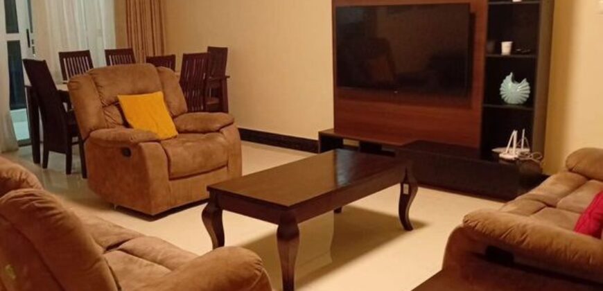 Fully furnished 3-bedroom apartment to let