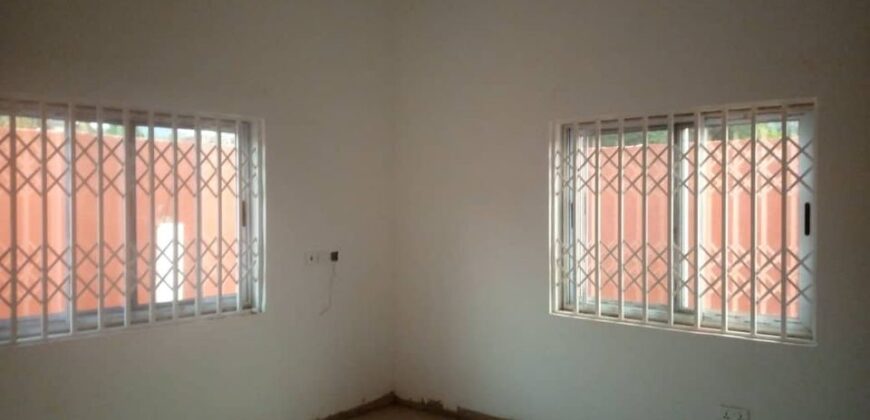 4 BED FOR RENT 4 BED NEWLY BUILD FOR RENT AT KWABENYA ACP ESTATE AREA-ACCRA