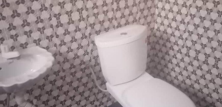 Chamber and hall self contain with 2 washrooms for rent at ablekuma Oduman