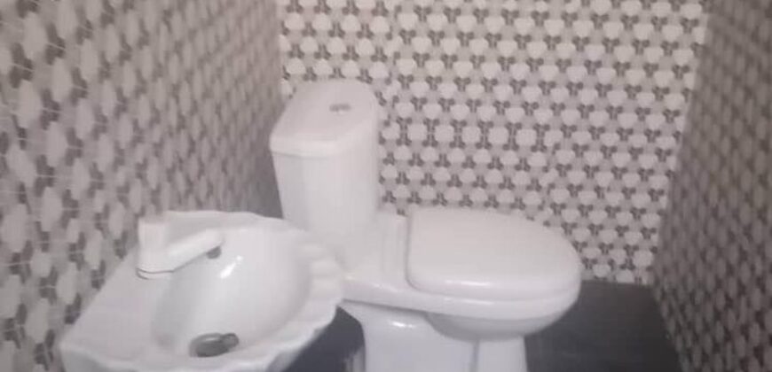 Chamber and hall self contain with 2 washrooms for rent at ablekuma Oduman