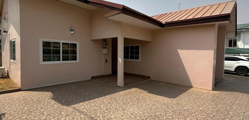 3 bedroom house & 1bq for rent!! East legon NTHC estate