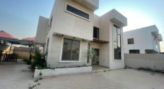 Executive 3 bedrooms house for rent @ Lakeside estates