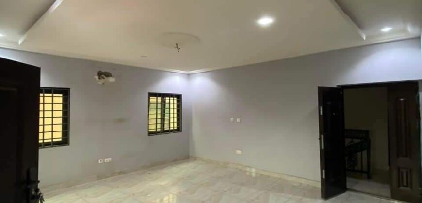 4bedroom house to-let @ Oyarifar