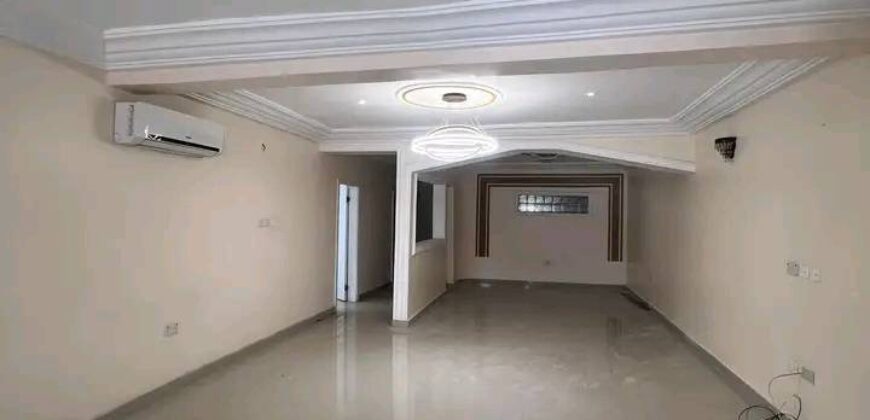 Executive 3 bedrooms apartment In Ashale Botwe For rent