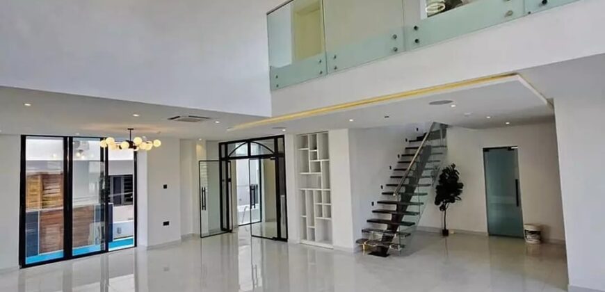 5BEDROOM FULLY DETACHED DUPLEX FOR SALE AT OSAPA LONDON LEKKI