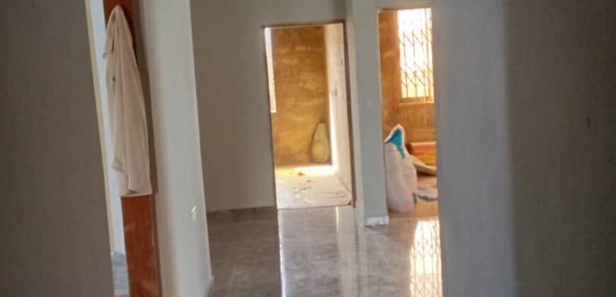 Newly built 3 bedroom apartment with 2 washrooms for rent at Legon Club Village- Oyibi