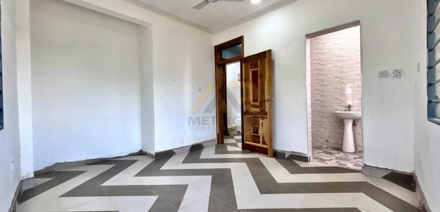 2bedroom apartment to-let @ Labadi