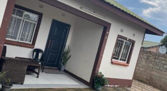 3 bedroom with 1 bedroom cottage for Rent in nyumba yang