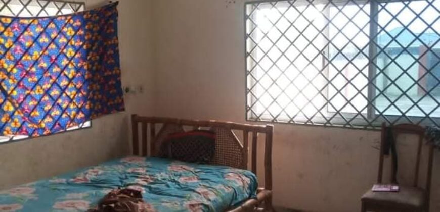 Neat and spacious 3 bedroom self compound house for rent at Kasoa Roman