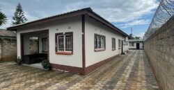 3 bedroom with 1 bedroom cottage for Rent in nyumba yang