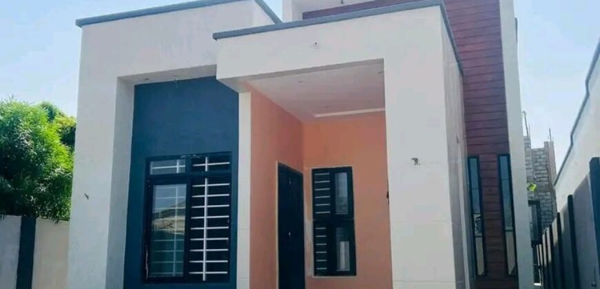 Executive Newly built 2 bedroom house for sale at Abgoba