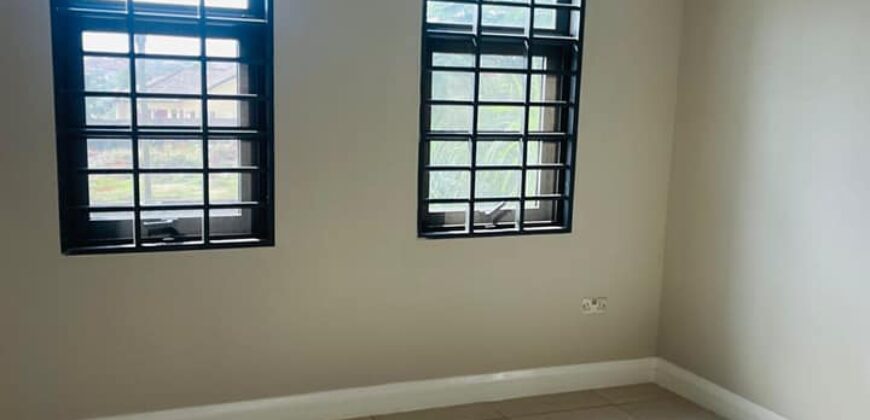 3bedroom house forsale @ East-Airport