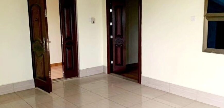 Spacious 3 bedrooms apartment for rent at Achimota Mile 7.