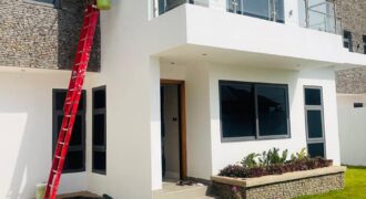 3bedroom house forsale @ East-Airport