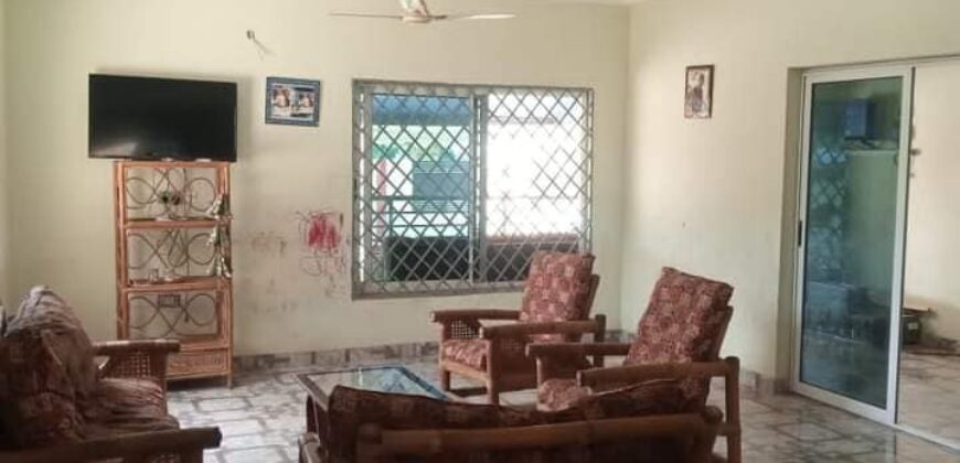 Neat and spacious 3 bedroom self compound house for rent at Kasoa Roman