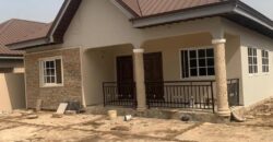 Newly built Executive 3 bedrooms house for sale At amasaman Cocobord opar.