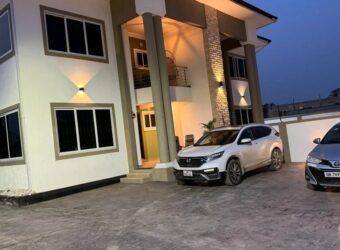 Executive 4 bedrooms house for rent located at amasaman 3 junction.