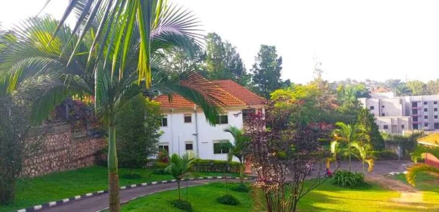 A BEAUTIFUL SIX ROOMS ARE FOR RENT AT UGANDA- NAGURU