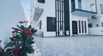 4 bedrooms House & Bq for sale at East Legon, Ogbojo