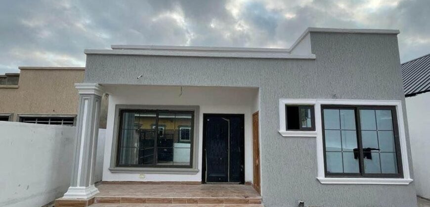 3 bedroom house At Spintex for sale