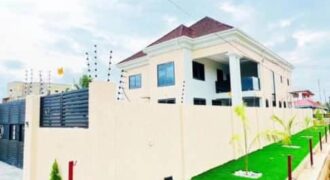 5 bedroom self compound at ashongman estate Tarred road