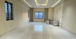 3bedroom house at oyarifar for sale