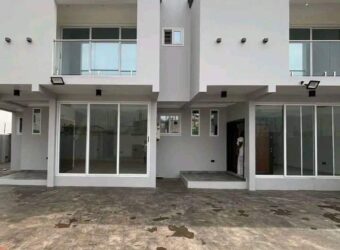 3 bedroom semi detached townhouse available for rent at Oyarifa