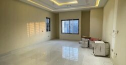 3bedroom house at oyarifar for sale