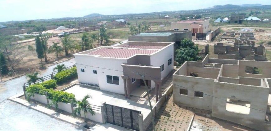 2 and 3 bedroom houses for sale at Accra with flexible payment plans.