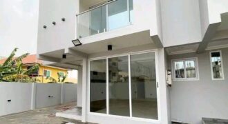 Executive newly built 3 bedroom semi detached self compound for rent in Oyarifa