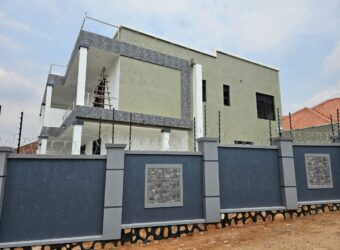 5 BEDROOM HOUSE FOR SALE IN UGANDA-BUWATE