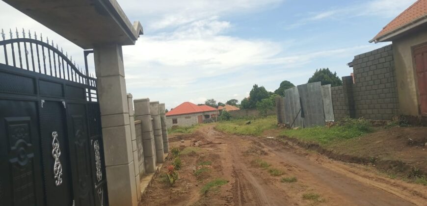 NEW PLOT FOR SALE AT UGANDA ENTEBBE