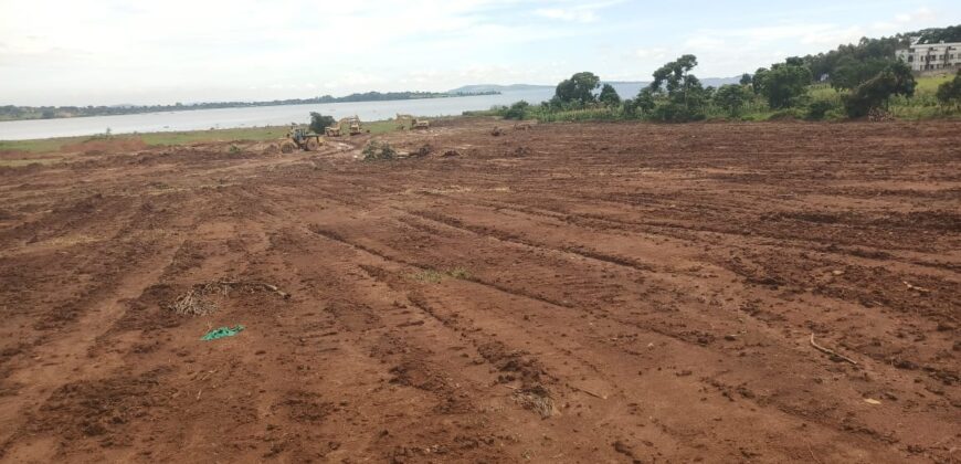 NEW PLOT FOR SALE AT UGANDA ENTEBBE