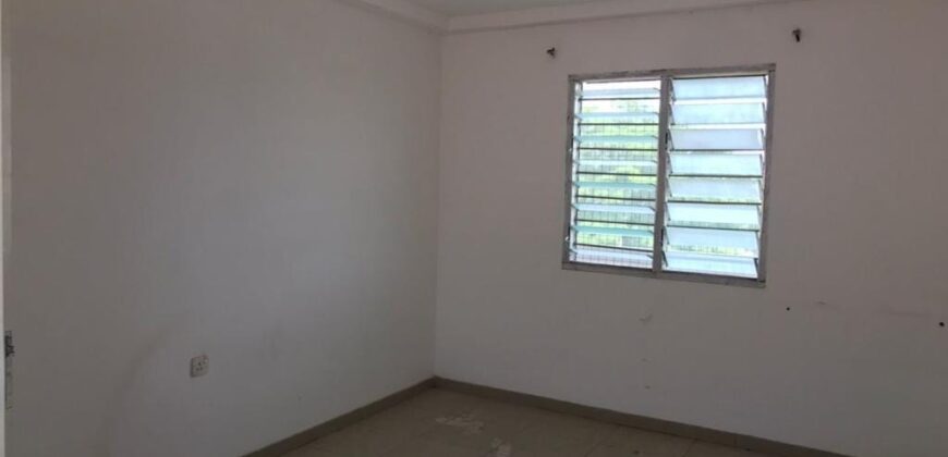 Spacious chamber and hall self-contained at Haatso for rent