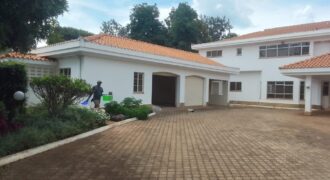 EXECUTIVE FIVE BEDROOM HOUSE TO LET IN RUNDA