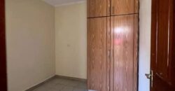 Spacious modern 3 bedroom plus dsq apartment to let in lavington