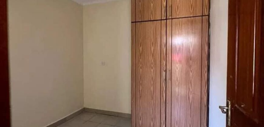 Spacious modern 3 bedroom plus dsq apartment to let in lavington