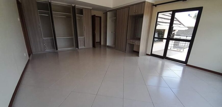 5 Bedroom All En-suite to let In Syokimau.