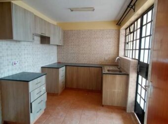 New, langata 3 bedroom apartment plus sq to let