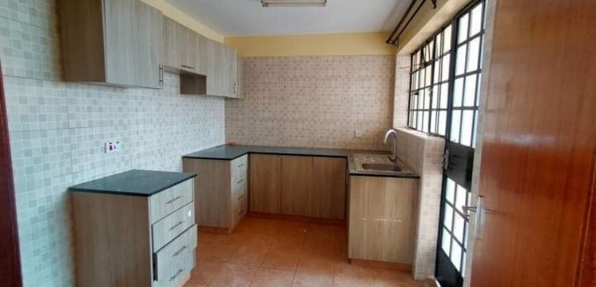 New, langata 3 bedroom apartment plus sq to let