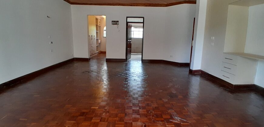 Karen, newly refurbished 5 bedroom maisonette to let