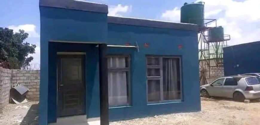 Rent 1bedroom flat in chalala off shantumbu road