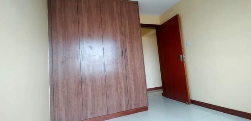 New, langata 3 bedroom apartment plus sq to let