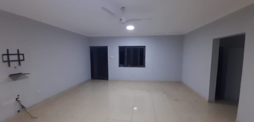 3-BEDROOM APARTMENT FOR RENT AT EAST AIRPORT