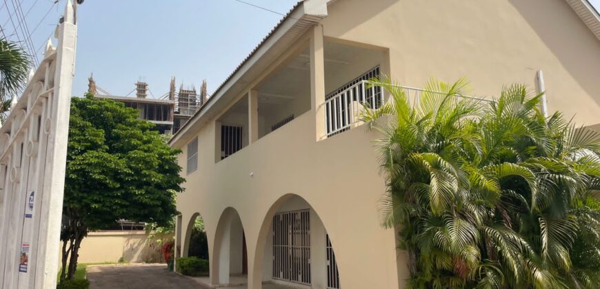 3bedroom house all ensuite with a study and 2bed out house to let at Dzorwulu