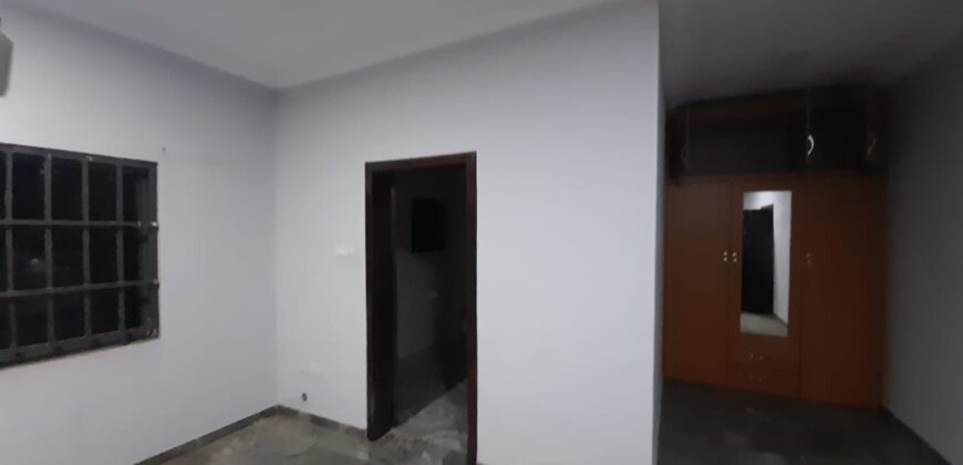 3-BEDROOM APARTMENT FOR RENT AT EAST AIRPORT