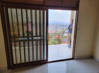 A beautiful 4 bedroom house for rent at RWANDA – KIMIRONKO