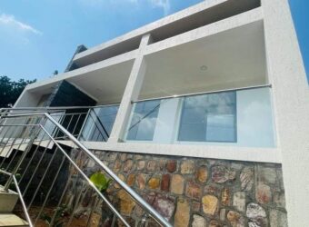 A 4 bedroom house for sale at RWANDA-KIMIRONKO