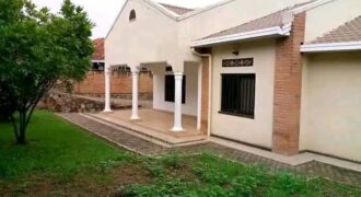 A 3BEDROOM HOUSE FOR RENT AT RWANDA -kimironko