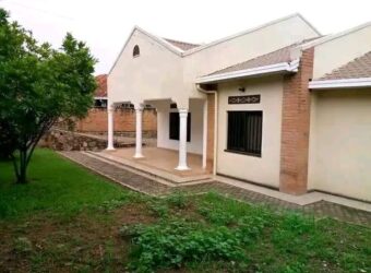 A 3BEDROOM HOUSE FOR RENT AT RWANDA -kimironko